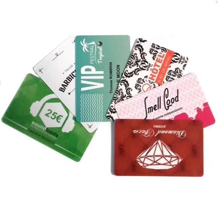 Tarjeta PVC tipo Visa personalizada | Newgrafponline